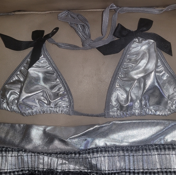 NWT Dreamgirl Sexy Lame Bikini Tri-Top, Thong, & Skirt Lingerie Stripper Set - Picture 6 of 12